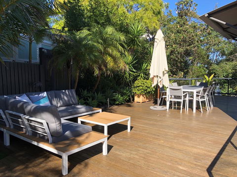 Villa 1 - 3 Parkedge Road - Redcliffe Tourism 21