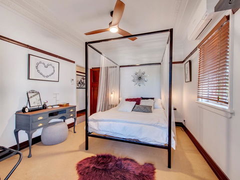 Anville Court - Redcliffe Tourism 8