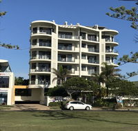 Meridian Alex Beach Apartments - Redcliffe Tourism