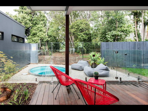 Sam's Buderim Mountain Guest House - Redcliffe Tourism 7