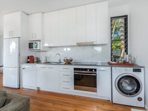 Sam's Buderim Mountain Guest House - Redcliffe Tourism 4