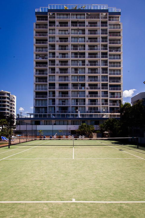 Elouera Tower - Redcliffe Tourism 6
