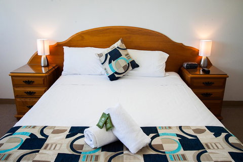 Elouera Tower - Redcliffe Tourism 10