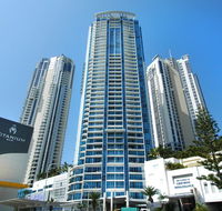 GCHR Chevron Renaissance - Redcliffe Tourism