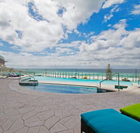 Soul 2  3 Bedroom Ocean View - We Accommodate - Redcliffe Tourism