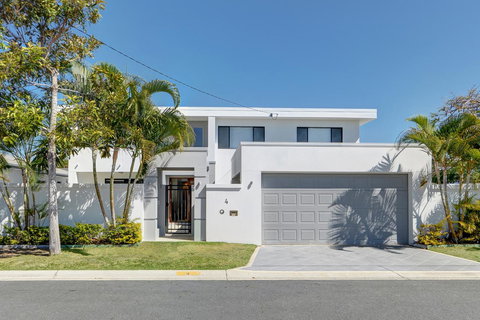 Casa Mexicali - Redcliffe Tourism 37