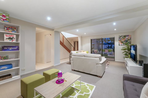 Casa Mexicali - Redcliffe Tourism 38