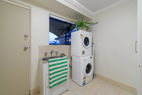 Casa Mexicali - Redcliffe Tourism 33