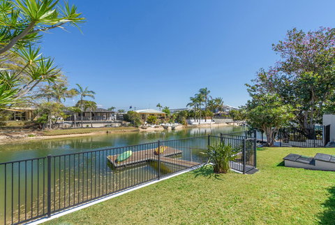 Casa Mexicali - Redcliffe Tourism 23