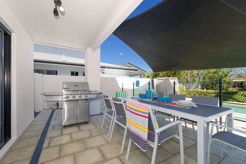 Casa Mexicali - Redcliffe Tourism 22