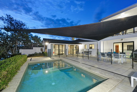 Casa Mexicali - Redcliffe Tourism 0