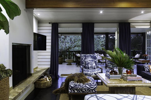 Wentworth House - Redcliffe Tourism 1