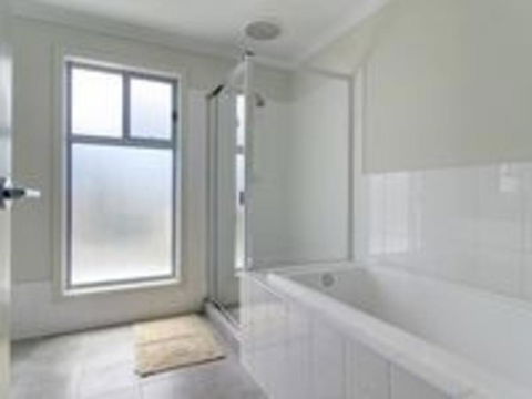 West Croydon Condo - Redcliffe Tourism 1
