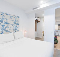 West End Executive Suite on the Brisbane River. - Redcliffe Tourism