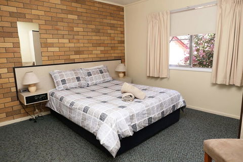 Westwood Motor Inn - Redcliffe Tourism 2