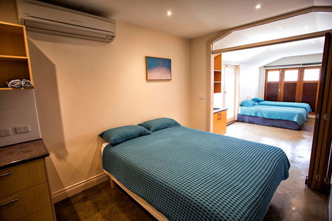 WHARF COTTAGE - Redcliffe Tourism 2