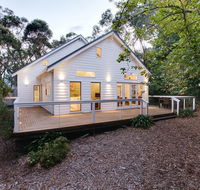 White Cottage - Redcliffe Tourism