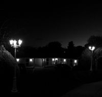 White Lanterns Motel - Redcliffe Tourism