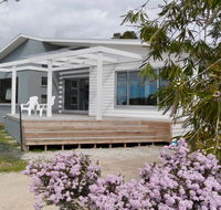 WHITE SHELLS HOLIDAY RENTAL - Redcliffe Tourism