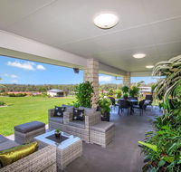 Willowbank Drive Bed  Breakfast - Redcliffe Tourism
