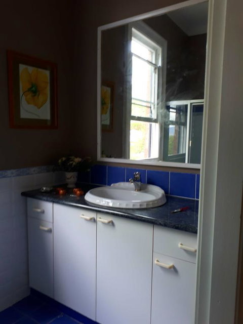 Willowgate Hall Luxury Hosted B&B - Redcliffe Tourism 3