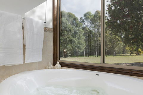 Windsors Edge Cottage Pokolbin - Redcliffe Tourism 2