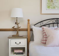 Windsors Edge Cottage Pokolbin - Redcliffe Tourism
