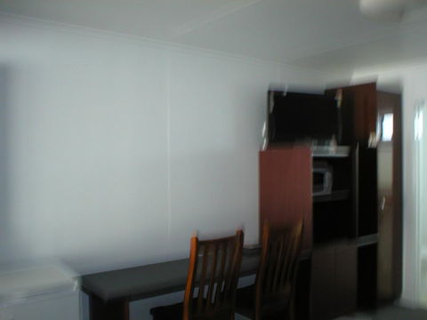 Winton Outback Motel - Redcliffe Tourism 3