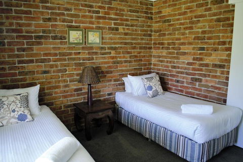 Woolshed Hill Estate - Redcliffe Tourism 2