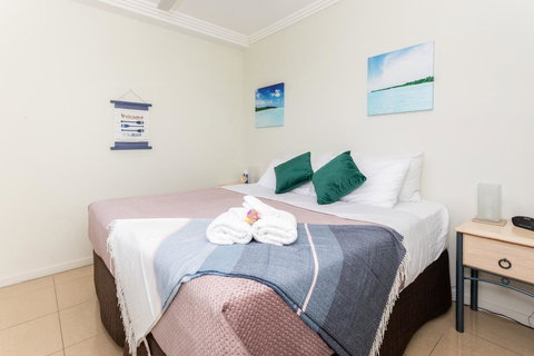 AirliediseNO Hills5min Walk 2 Port Of Airlie/Ferry TerminalWiFiNetflix - Redcliffe Tourism 1