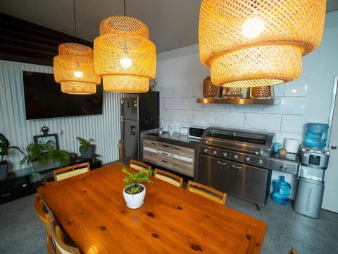 Rete's Retreat - Redcliffe Tourism 2