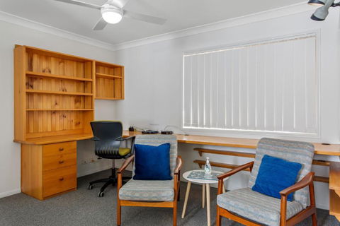 3-Bed With Alfresco Dining & BBQ 300m To The Beach - Redcliffe Tourism 3