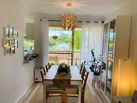 A Cosy And Peaceful Apartment In The Heart Of Yandina - Redcliffe Tourism 2