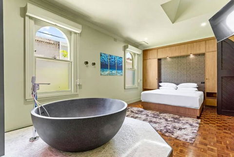 A Luxury Space With Playstation In Darling Harbour - Redcliffe Tourism 0