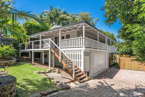 A Perfect Stay - Hummingbird - Redcliffe Tourism 1