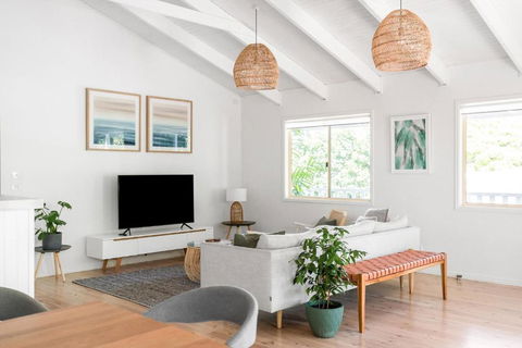 A Perfect Stay - Hummingbird - Redcliffe Tourism 4