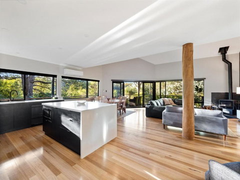 Abundance - Redcliffe Tourism 1