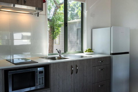 Adelaide Caravan Park - Aspen Holiday Parks - Redcliffe Tourism 2