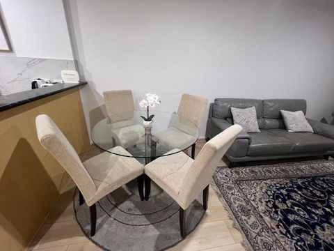 ADELAIDE CBD APARTMENT - 3BR, 2BATH & CARPARK - Redcliffe Tourism 4