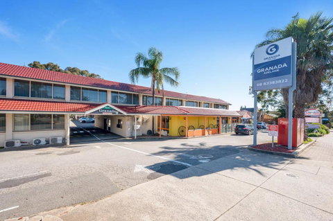 Adelaide Granada Motor Inn - Redcliffe Tourism 2