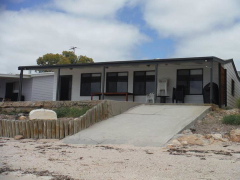 Aegean - Redcliffe Tourism 3