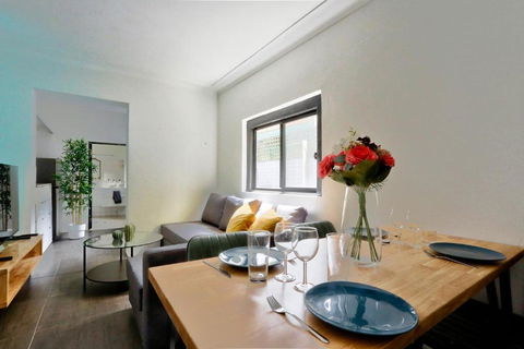 Affordable 2 Bedroom House Surry Hills 2 E-Bikes Included - Redcliffe Tourism 2
