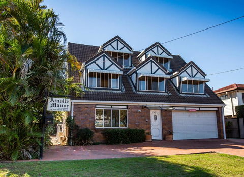 Ainslie Manor Bed And Breakfast - Redcliffe Tourism 4