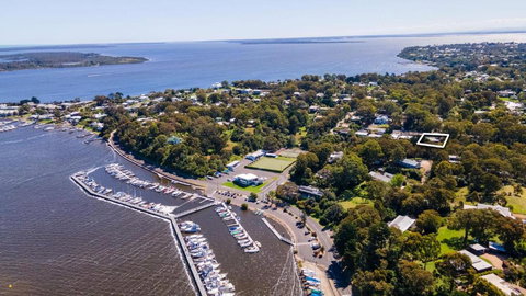 A Wood Haven - Redcliffe Tourism 1