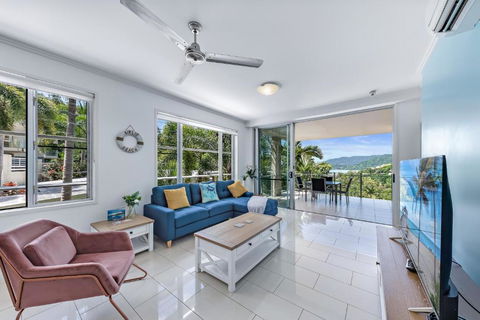 Airlie Summit Apartments - Redcliffe Tourism 2