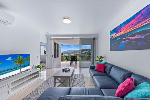 Airlie Summit Apartments - Redcliffe Tourism 4