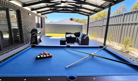Albury Funk - Redcliffe Tourism 1