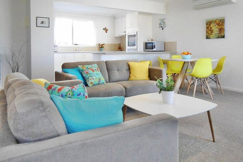 Allara 1 - Redcliffe Tourism 4