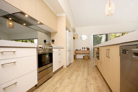 AMIRI AMITY POINT - Redcliffe Tourism 2