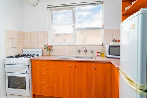 Apartment 22 Burswood - Redcliffe Tourism 3